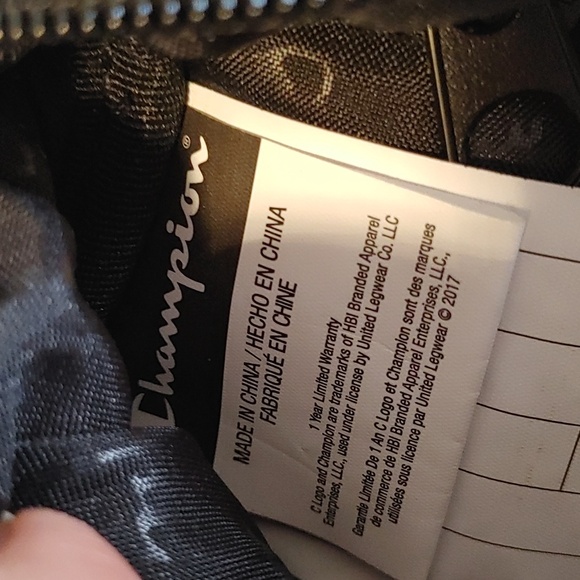 🌸2X Host Pick🌸NWOT CHAMPION NYLON BELT BAG - Picture 6 of 13